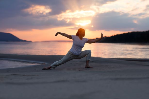 Tai Chi sur la plage de l'écluse à Dinard